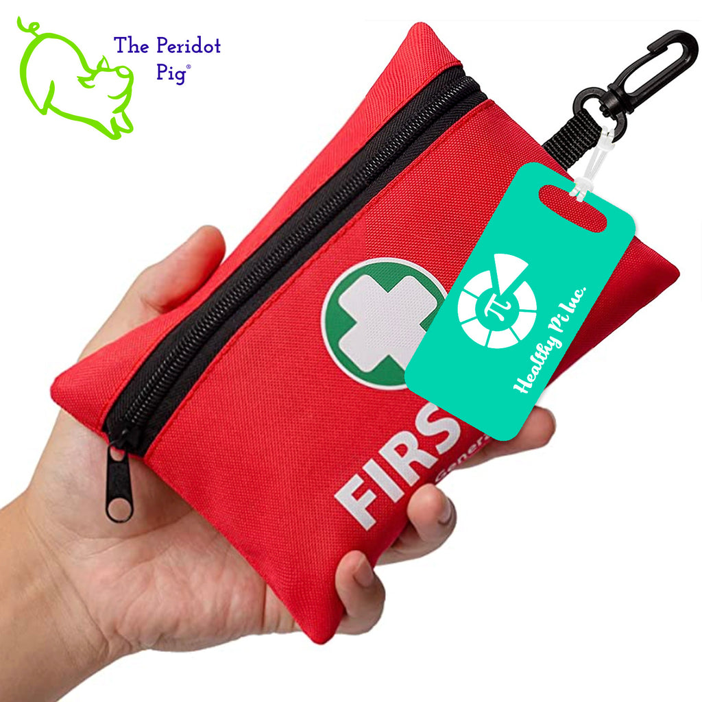 All the essential first aid items are gathered in this compact first aid kit. We've included an external tag so you can add your own In Case of Emergency (ICE) contact information. Front of tag shown.